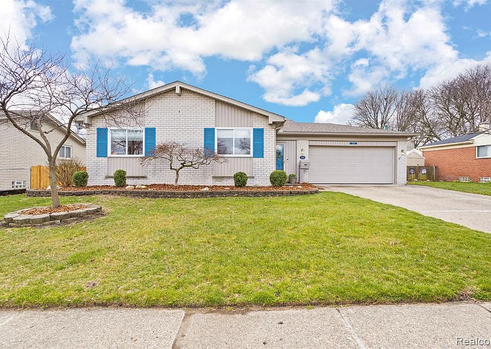 38261 Lyndon St, Livonia, MI 48154 Zillow