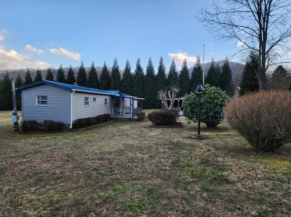 109 Jellico Dr, Candler, NC 28715