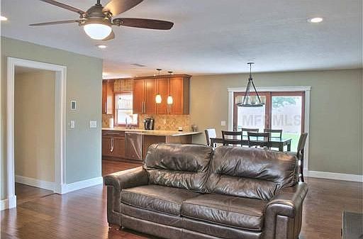 3rd image of 622 Marmora Ave