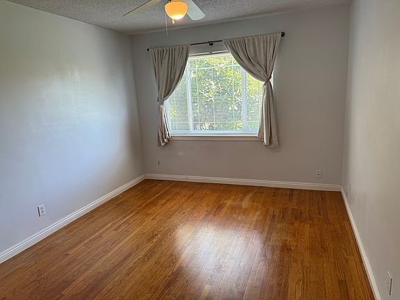 5th image of 260 Arnett Ave