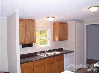 4128 Faredale Ln, Saint Charles, MO 63304