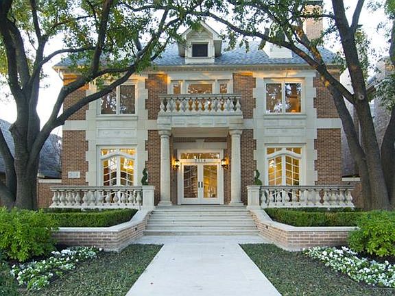4th image of 3114 Saint Johns Dr