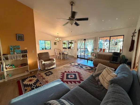 10458 Valley View Dr, Grass Valley, CA 95945