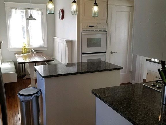 3rd image of 706 Euclid Ave