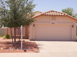 3917 E Graythorn St, Phoenix, AZ 85044