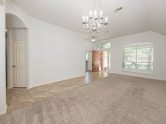 2nd image of 5556 Sky Ridge Dr