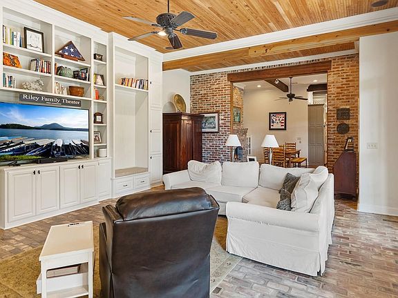 4th image of 17427 E Club View Ct
