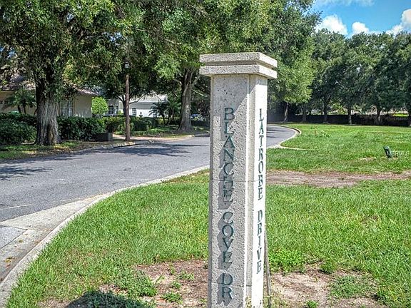 5th image of Blanche Cove Dr
