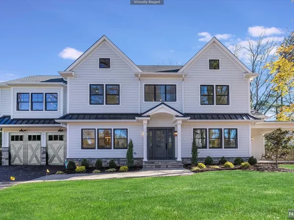 6 Marion Ct, Ho Ho Kus, NJ 07423