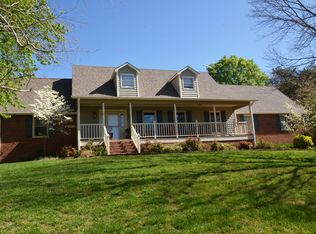 7013 Ashburn Cir, Clemmons, NC 27012