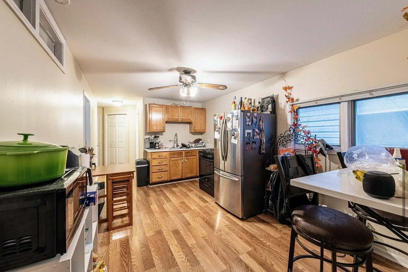 2724 S Crowell St — Photo 3