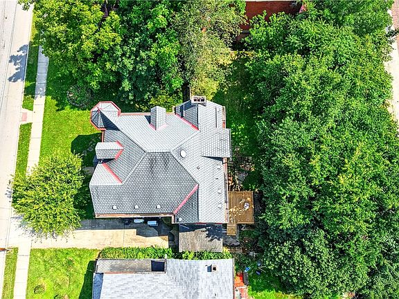 5th image of 1500 3rd Ave