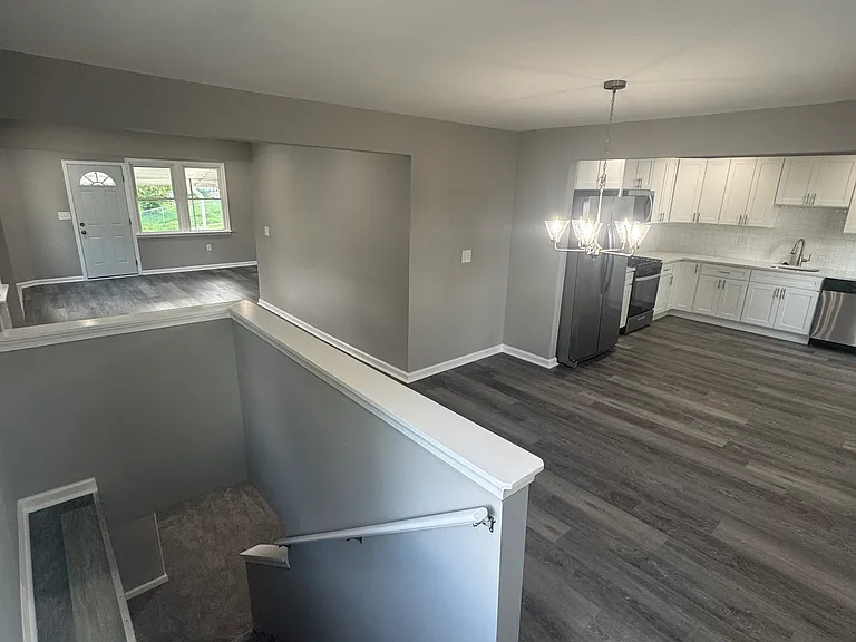 1830 Marshall Rd — Photo 12