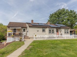 224 Palmer Rd, Monson, MA 01057