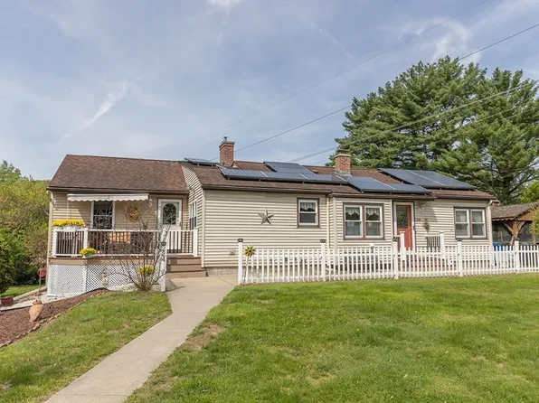 224 Palmer Rd, Monson, MA 01057