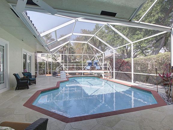 39__1345_w_barwick_photo_by_SupremeScene