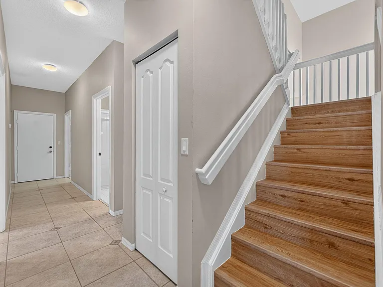6775 SW 195th Ave — Photo 13
