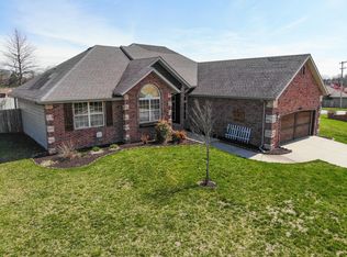 5400 S Carson Ave, Battlefield, MO 65619