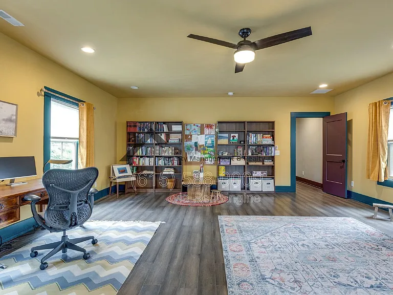 704 W End Cir — Photo 40