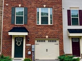 8114 Falcon Crest Dr, Glen Burnie, MD 21061