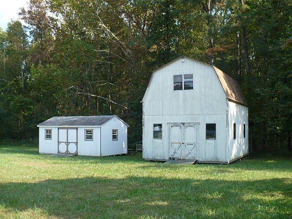 3rd image of 11175 Lake Shore Ct