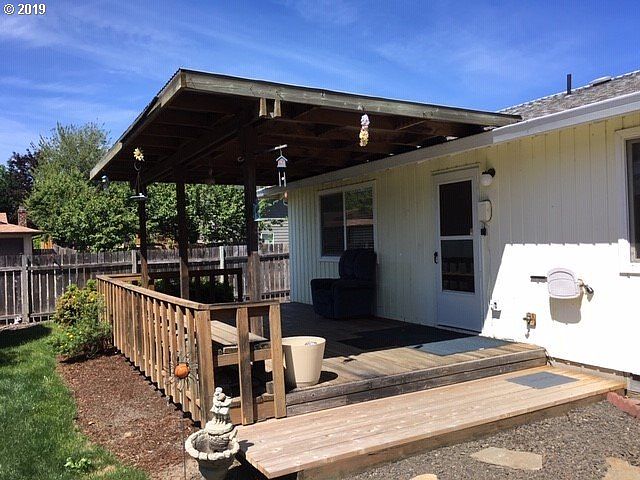 2nd image of 6745 SW 205th Ct