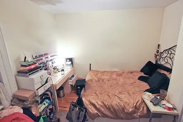 Rented by Jonis Realty | media 13