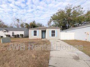 5218 Glen Alan Ct S, Jacksonville, FL 32210