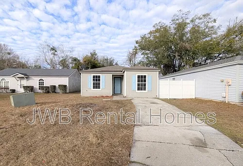 5218 Glen Alan Ct S Photo 1