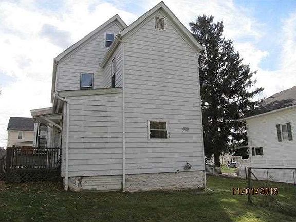 2nd image of 321 Maple Ave