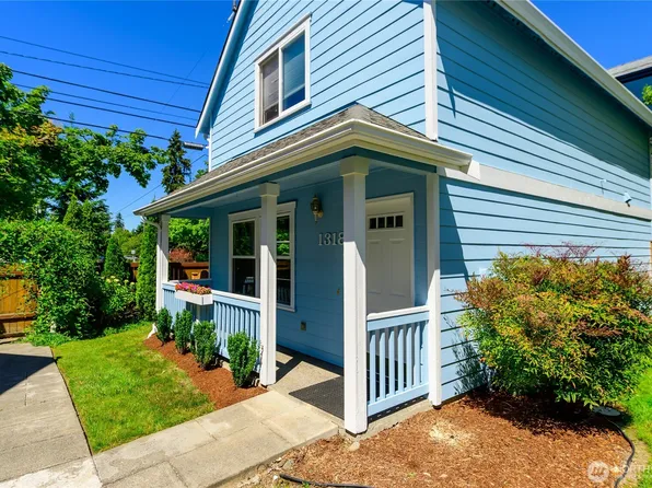 1318 N 184th Court #12, Shoreline, WA 98177