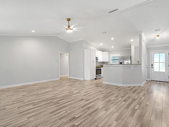 4th image of 101 Linden Rd