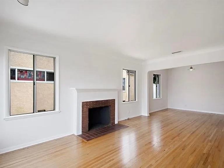6222 W 85th Pl — Photo 6
