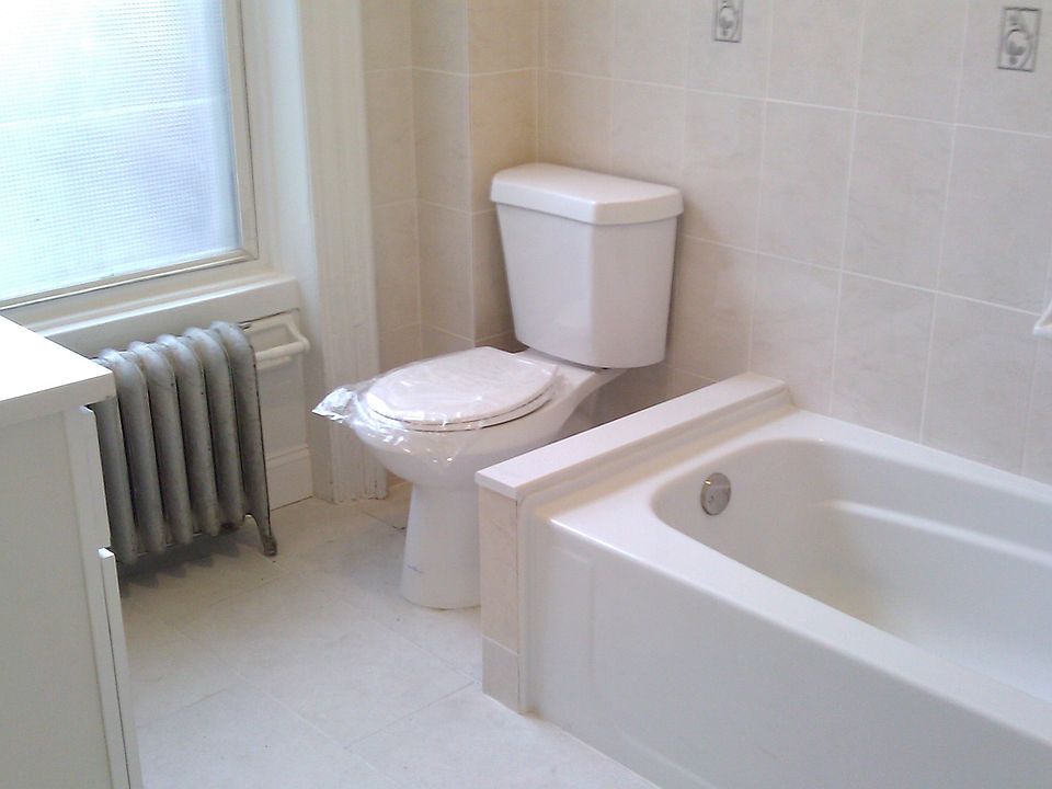 1st image of 970 Bedford Ave APT 3