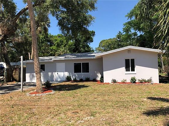 3rd image of 1701 Ixora Dr