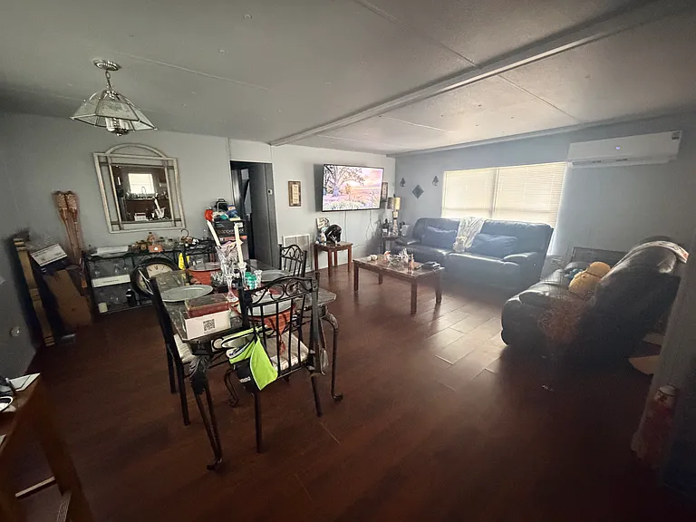1418 Lakeview Dr — Photo 7