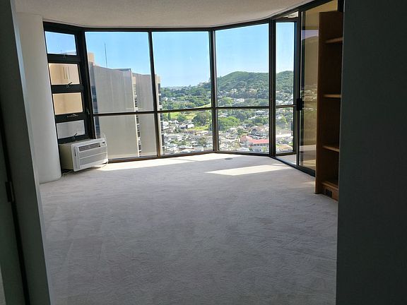 5th image of 2101 Nuuanu Ave #I2401