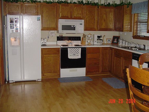 Roomy kitchen/breakfast room
