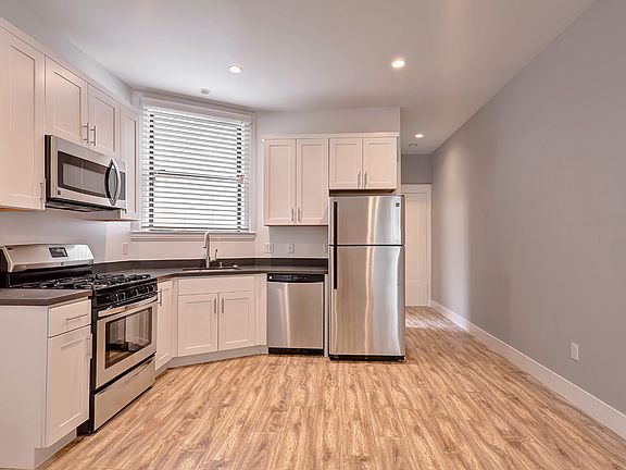 4th image of 2861 California St APT 12