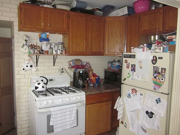 4th image of 11143 S Ave N