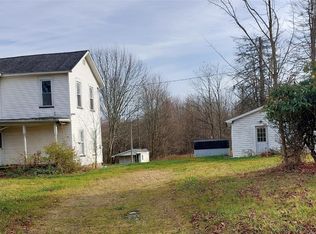 11149 Rundelltown Rd, Conneautville, PA 16406