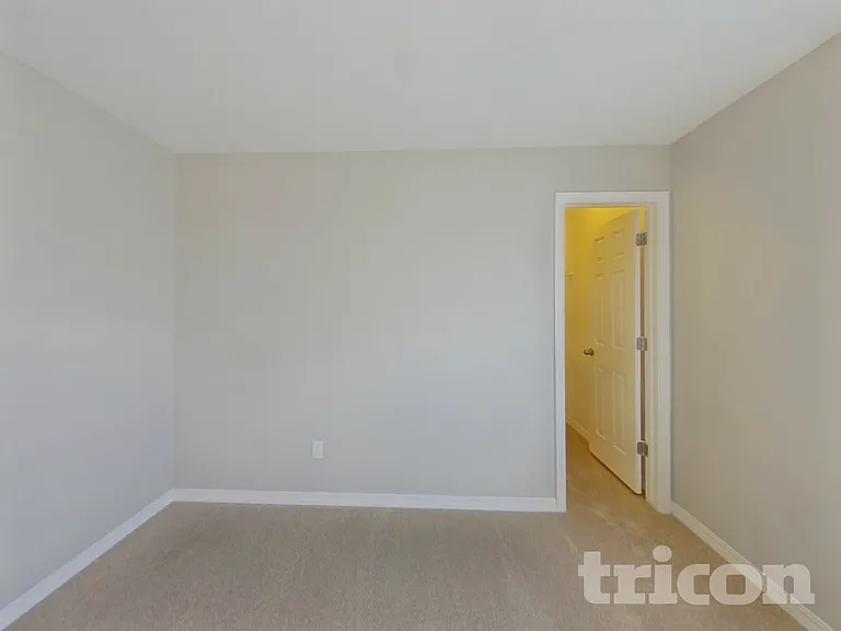 8965 Vanderwood Rd — Photo 10