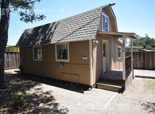 3250B Greenbrae Ln, Soquel, CA 95073