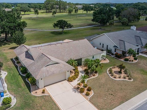 4th image of 2111 View Dr W