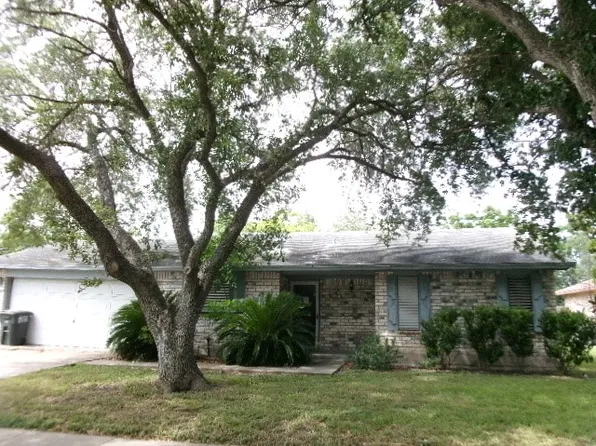 3710 Mendenhall Dr, Corpus Christi, TX 78415