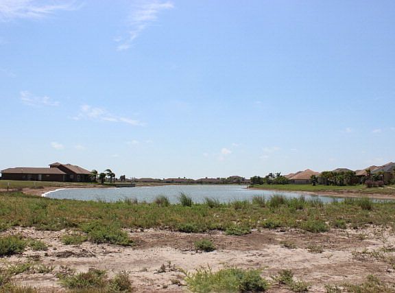 2nd image of 1 Sawgrass Ct