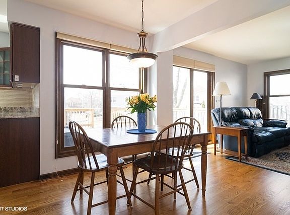 4th image of 4286 Oak Knoll Ln