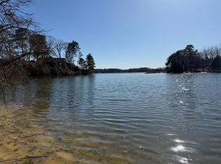 4 Longview Ln, Lancaster, VA 22503