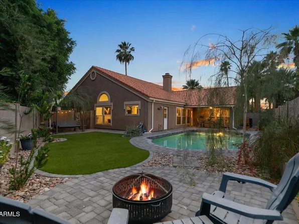 3910 E HIDDENVIEW Drive, Phoenix, AZ 85048