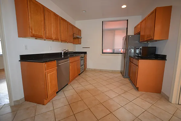 Rented by Voro, LLC | media 1